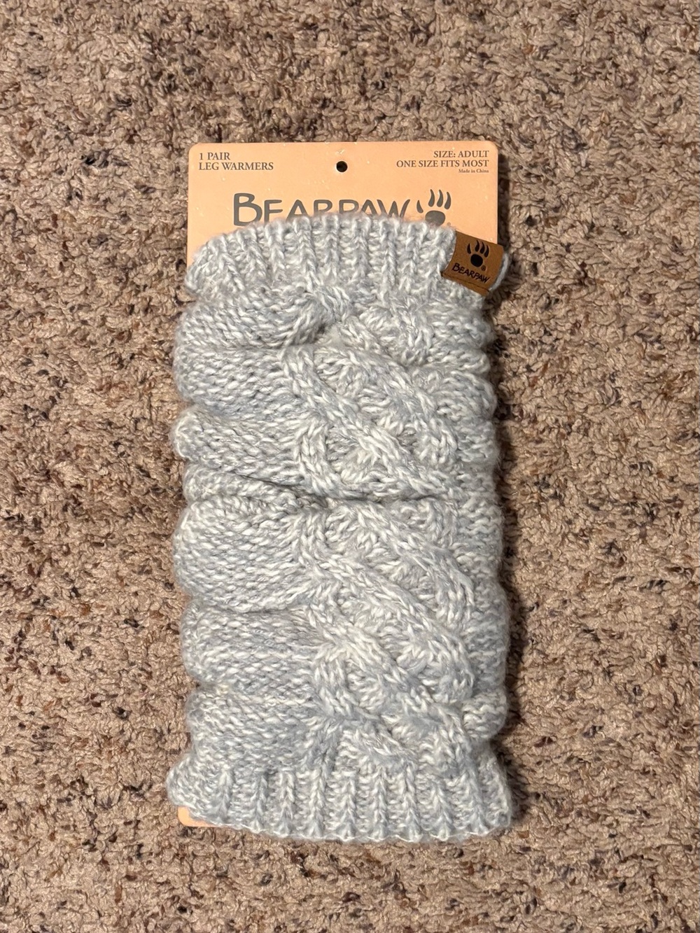 BearPaw women’s white/gray Cable Knit leg warmers